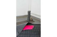 Arresto Momentum 2013, Installation Detail, Untitled, bitumen, slate, silicona and acrylic, variable dimensions
